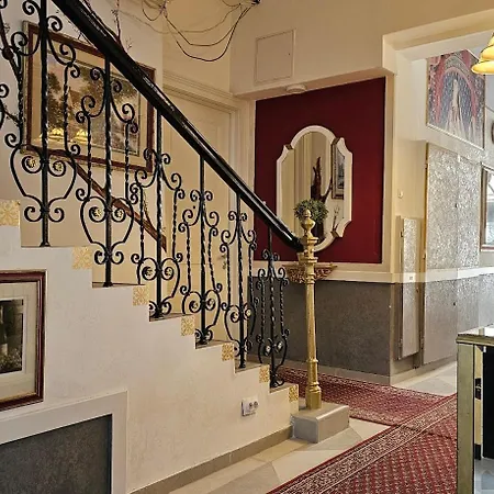 Luxury 19 Apartament *